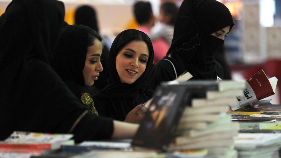 غضب في المملكة بعد فصل 5 موظفات سعوديات من مؤسسة صحية وتعيين أجنبية!