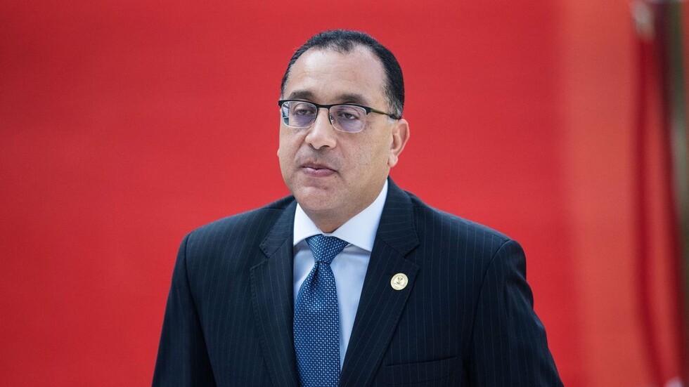 مدبولي يأمر بإسقاط الجنسية عن مصري أدين بالتجسس لإسرائيل