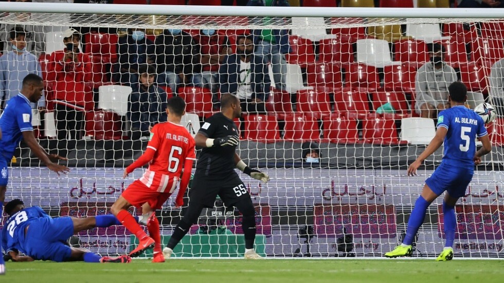 كأس العالم للأندية.. الجزيرة يفتح باب الجحيم على نفسه أمام الهلال في "الديربي" العربي.. فيديو