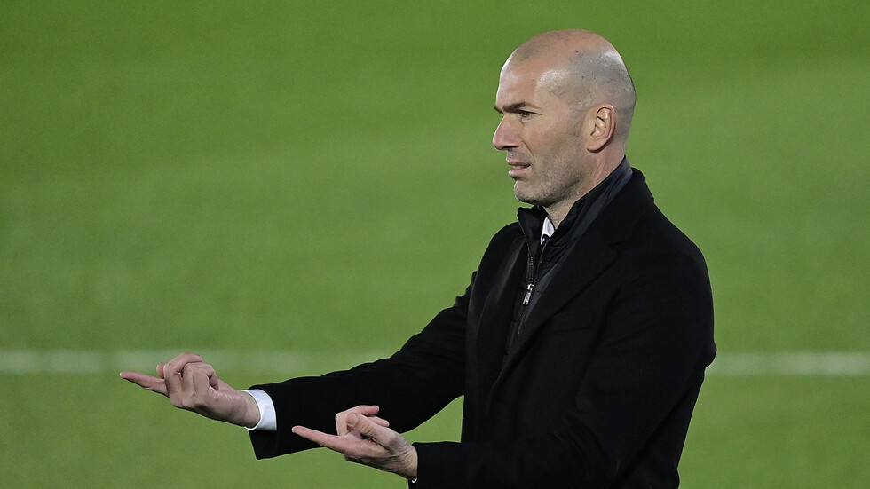 زيدان يضع شرطا لتدريب باريس سان جيرمان