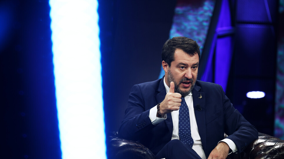 زعيم حزب "الرابطة" الإيطالي: يجب أن تكون لدينا علاقات جيدة مع روسيا