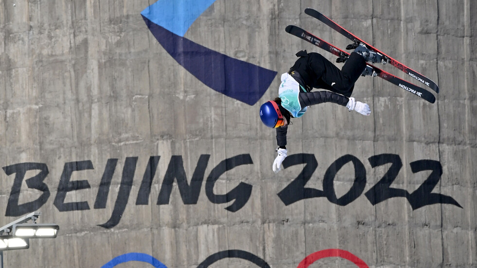 أولمبياد بكين.. عزل 32 رياضيا إثر إصابتهم بفيروس كورونا