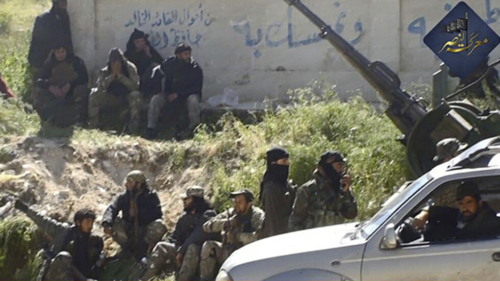 الدفاع الروسية: قادة جماعات مسلحة في سوريا يخططون لشن هجمات في 4 محافظات