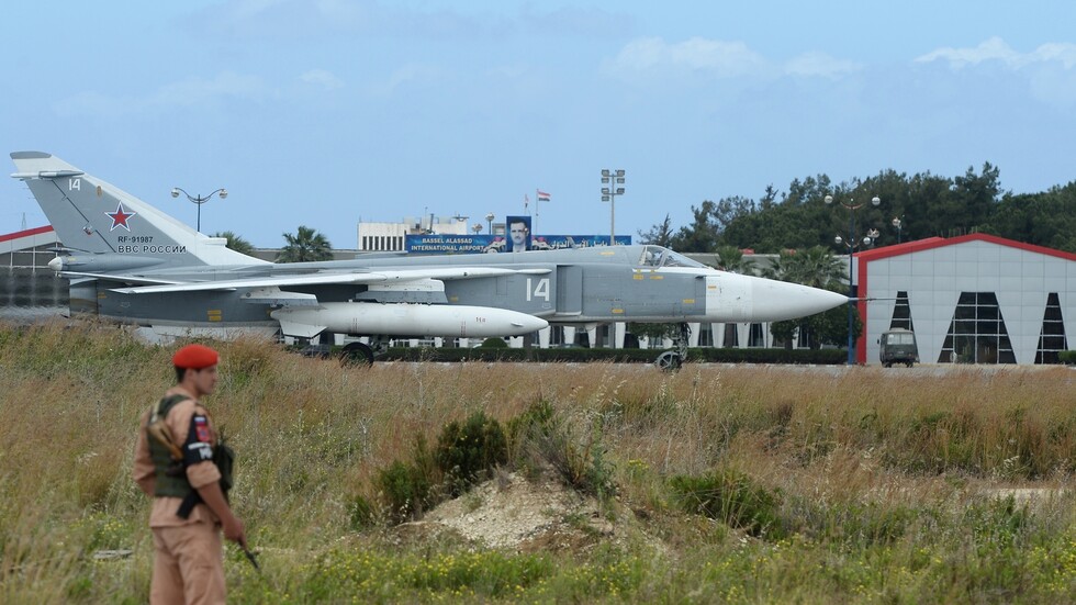 إعلام عبري: الجيش الروسي استخدم منظومات حرب إلكترونية خلال هجوم إسرائيل الأخير على سوريا