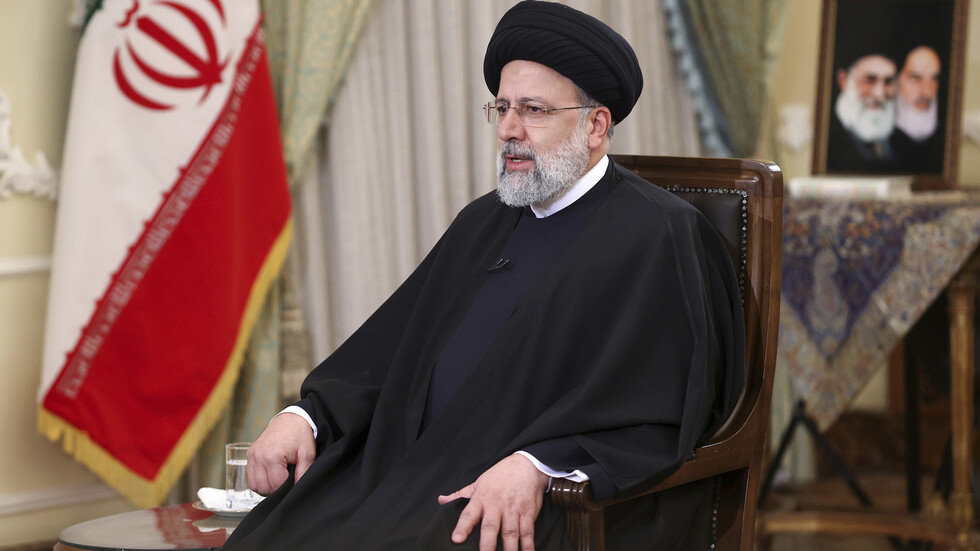 رئيسي: تمسك بايدن بسياسة ترامب الفاشلة عقبة أساسية لتقدم المفاوضات