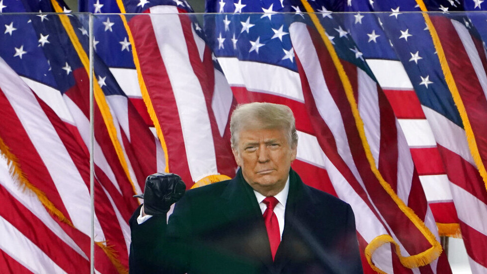 ترامب و15 صندوقا.. إدارة المحفوظات الوطنية الأمريكية تطلب فتح تحقيق قضائي