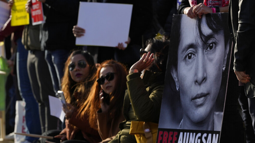 تقرير: تراجع مؤشر الديمقراطية في العالم مجددا عام 2021