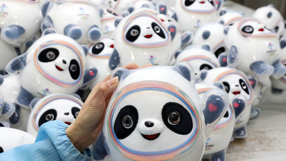 حمى تميمة "بينغ دون دون" تجتاح الصين