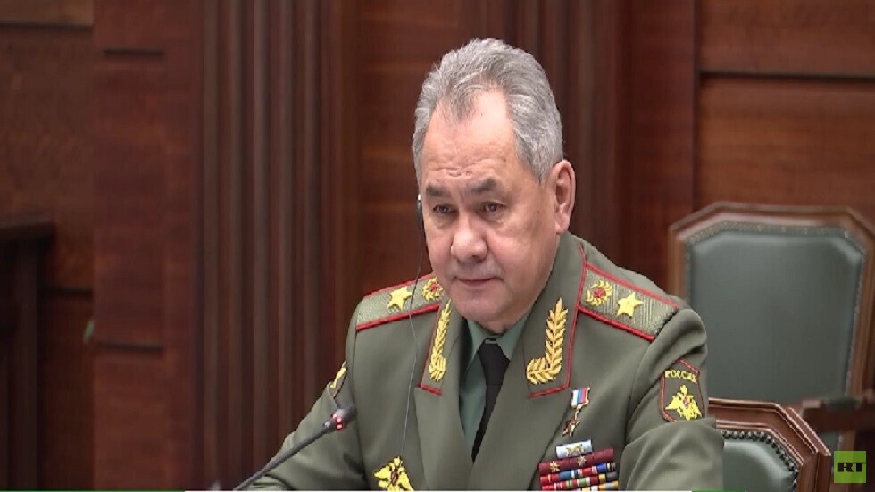 شويغو يحث الغرب على خفض التصعيد حول أوكرانيا