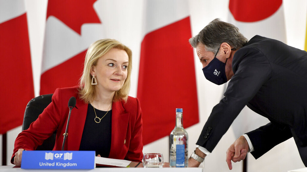 بلينكن وتراس يشددان على ضرورة حوار روسيا في القضايا الأمنية