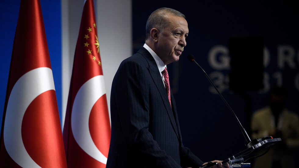 مجلة بريطانية: أردوغان يطمح لجعل تركيا مصدّرا كبيرا للأسلحة