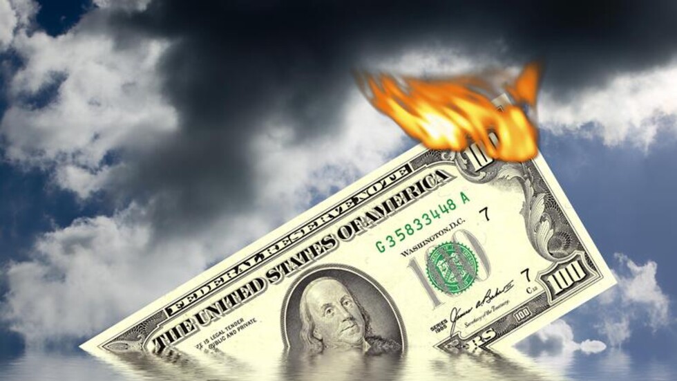 3000 موظف فقدوا عملهم في كبرى الشركات بعد مشاهدة مقطع فيديو