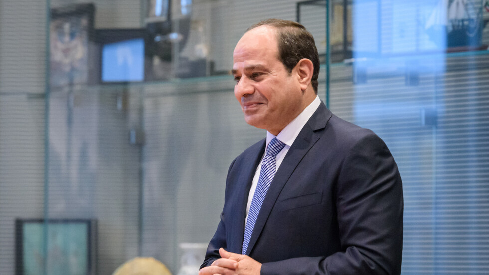 السيسي يفتتح مؤتمرا دوليا للطاقة