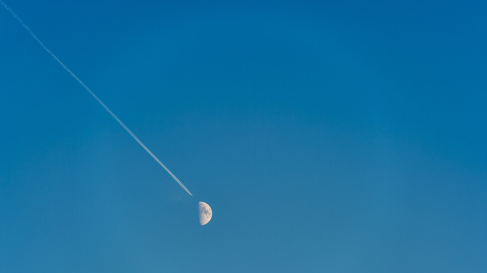 عالم فلك: الصاروخ الخارج عن السيطرة الذي سيصطدم بالقمر الشهر المقبل من صنع الصين وليس