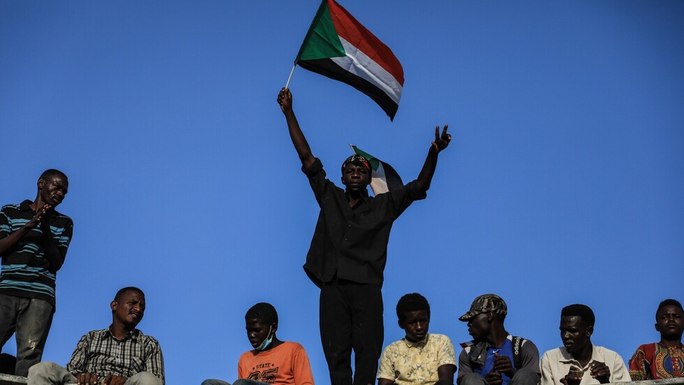 "تجمع المهنيين السودانيين" يعلن دخول أكثر من 100 معتقل في إضراب مفتوح عن الطعام