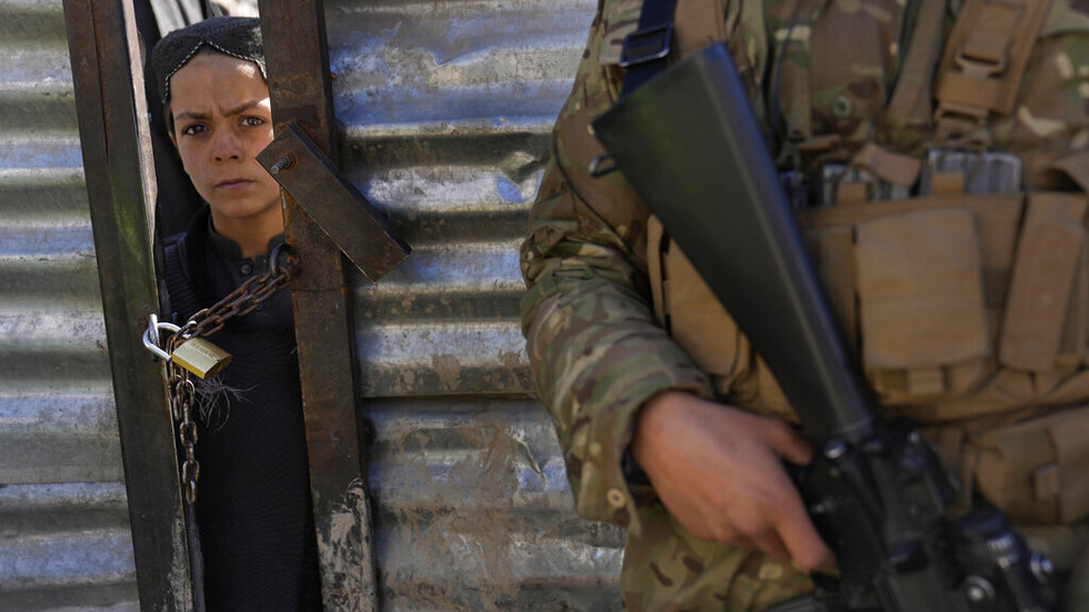 هولندا.. محاكمة مسنّ أفغاني بجرائم حرب