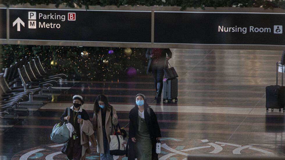 واشنطن ونيومكسيكو ترفعان إلزامية ارتداء الكمامة في الأماكن المغلقة