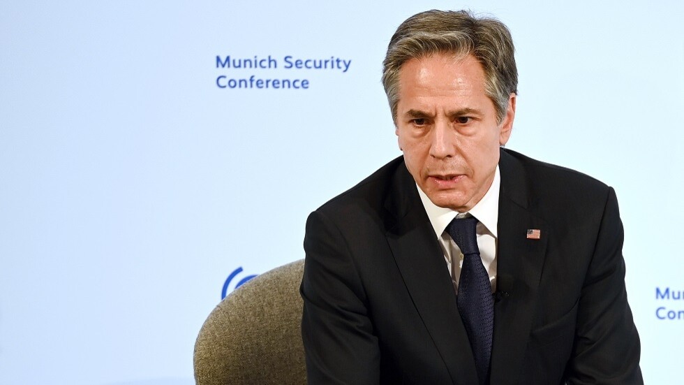 بلينكن: كل ما نراه يشير إلى أن الغزو الروسي لأوكرانيا بات وشيكا