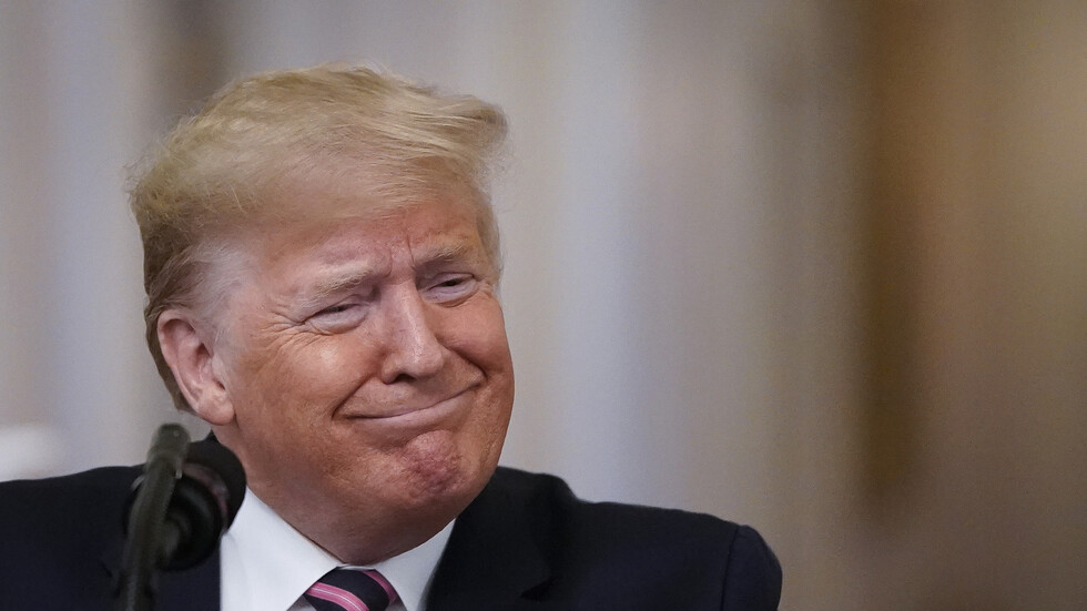 إطلاق منصة ترامب على مواقع التواصل الاجتماعي بعد عام من حظره على "تويتر"