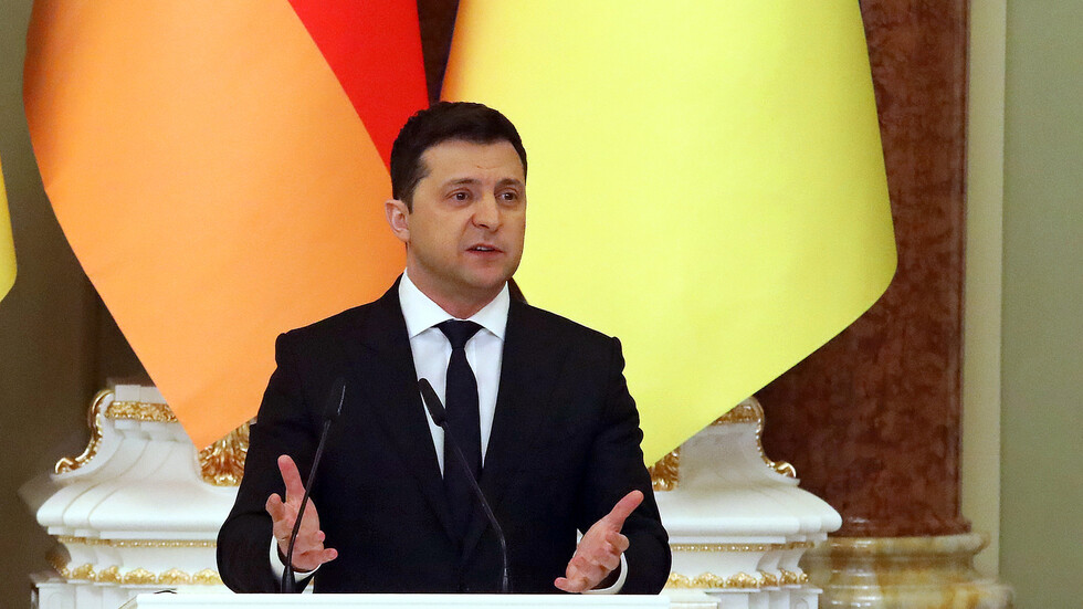 الرئيس الأوكراني يدعو لاجتماع طارئ لـ "رباعية نورماندي"