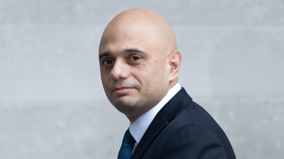 لندن: ننظر إلى حشد مدرعات بالقرب من دونباس على أنه بداية الغزو الروسي لأوكرانيا