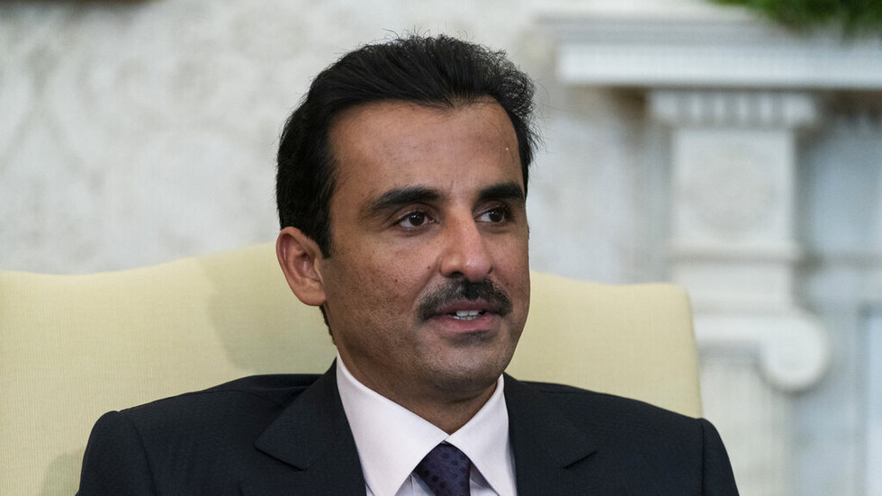 أمير قطر يتسلم رسالة من الرئيس الروسي