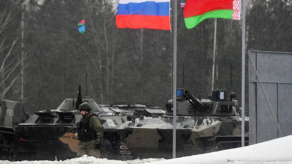 أوكرانيا تتهم بيلاروس بدعم العملية العسكرية الروسية