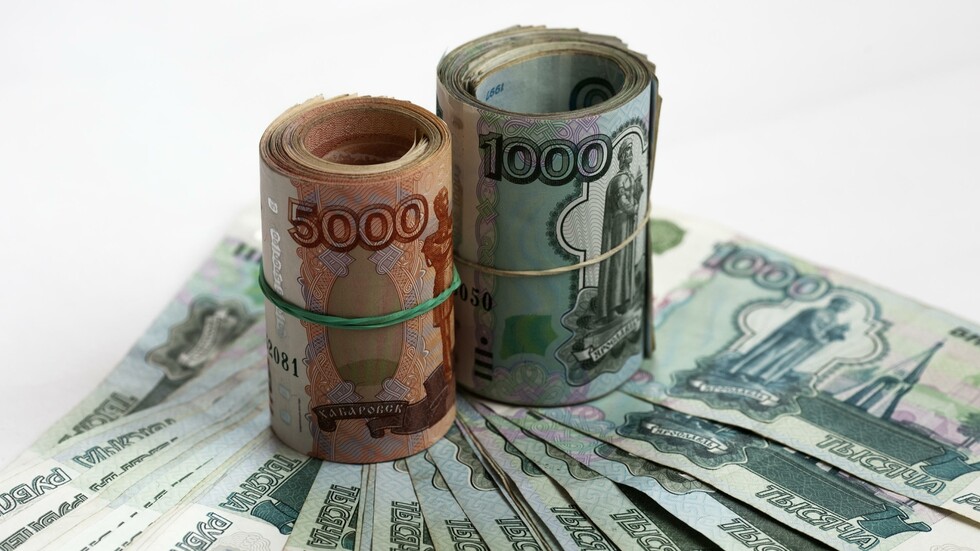 مستقبل سعر صرف الروبل الروسي