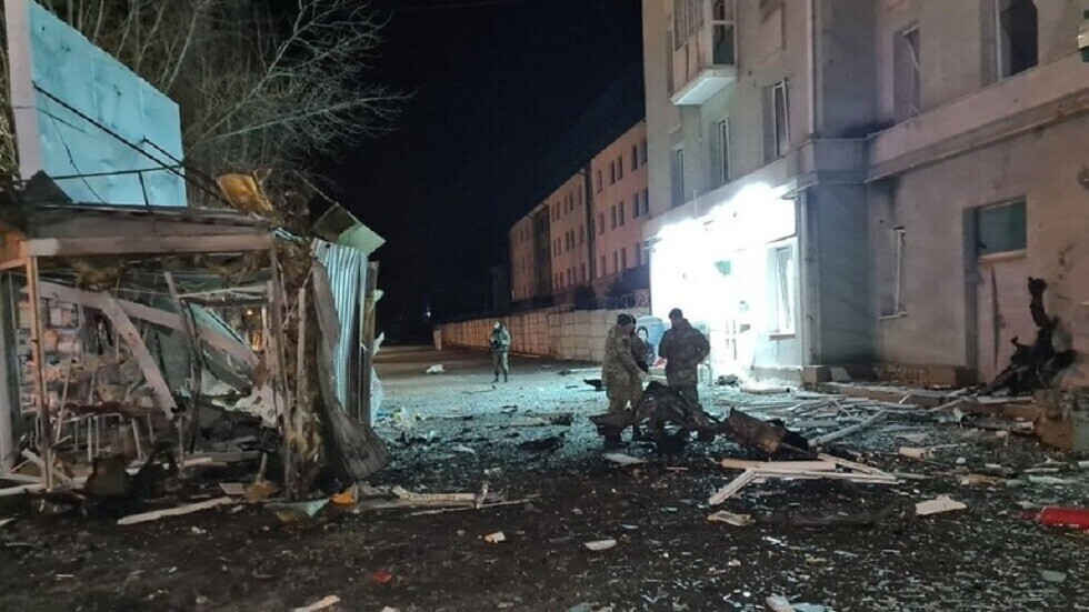 لجنة التحقيق الروسية: إصابة 3 مواطنين روس بينهم طفل في منطقة بيلغورود الروسية بقصف للجيش الأوكراني