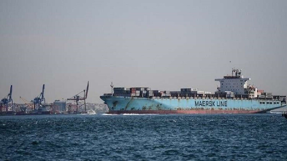 مصدر مطلع يكشف عن طبيعة الانفجار الذي وقع على متن سفينة تركية ووجهتها