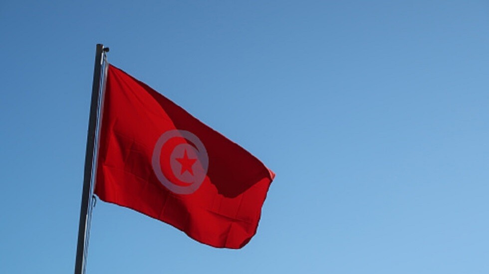 وزير الخارجية التونسي يطلب من سفراء 3 دول تسهيل إجلاء التونسيين من أوكرانيا