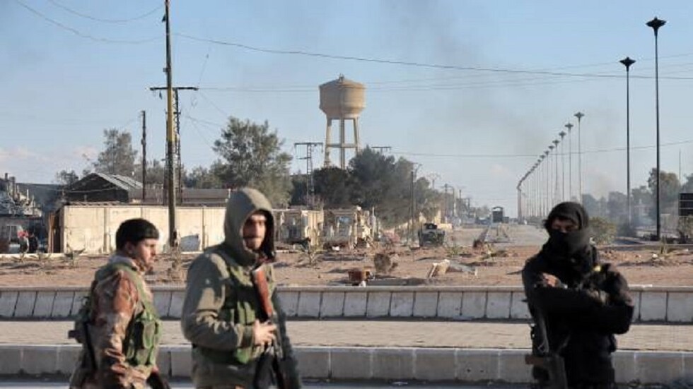 "سانا": عناصر من "قسد" تختطف مدنيين خلال عمليات دهم في الرقة