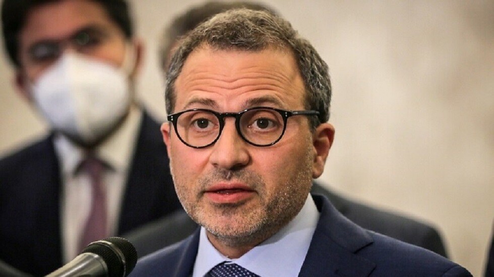 باسيل لمنتقديه: "أنا مش غبي ولا عميل متلكم"