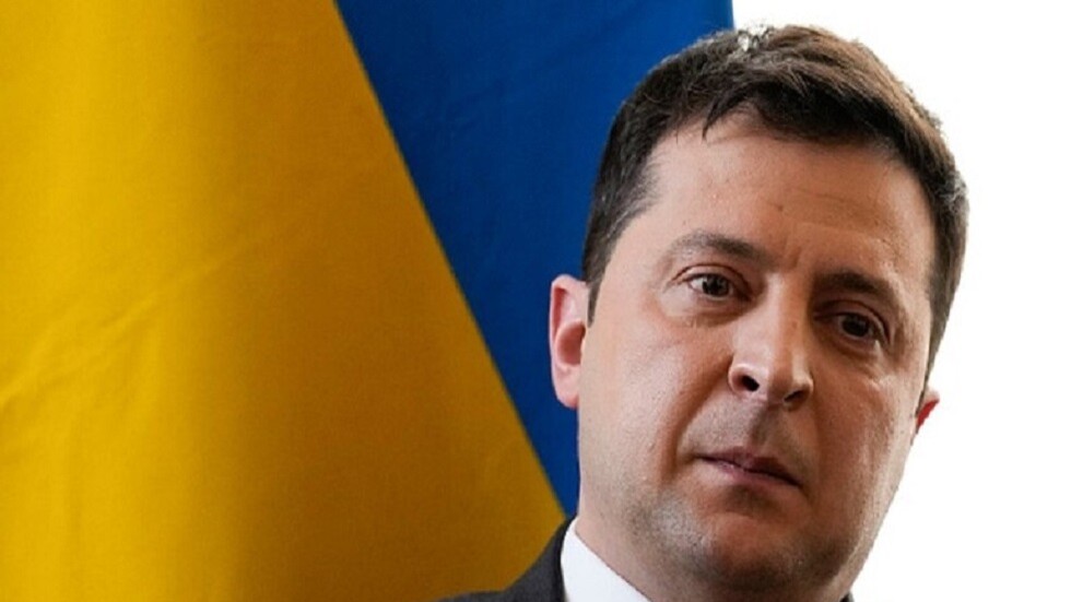 زيلينسكي يوافق على اقتراح بوتين للمفاوضات