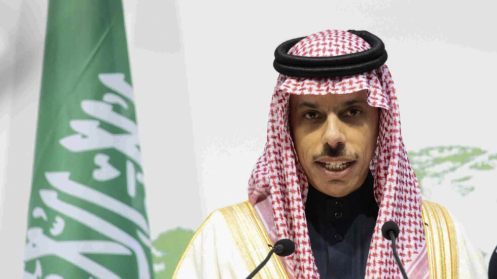 فيصل بن فرحان يتلقى اتصالا من أنطونيو غوتيريش