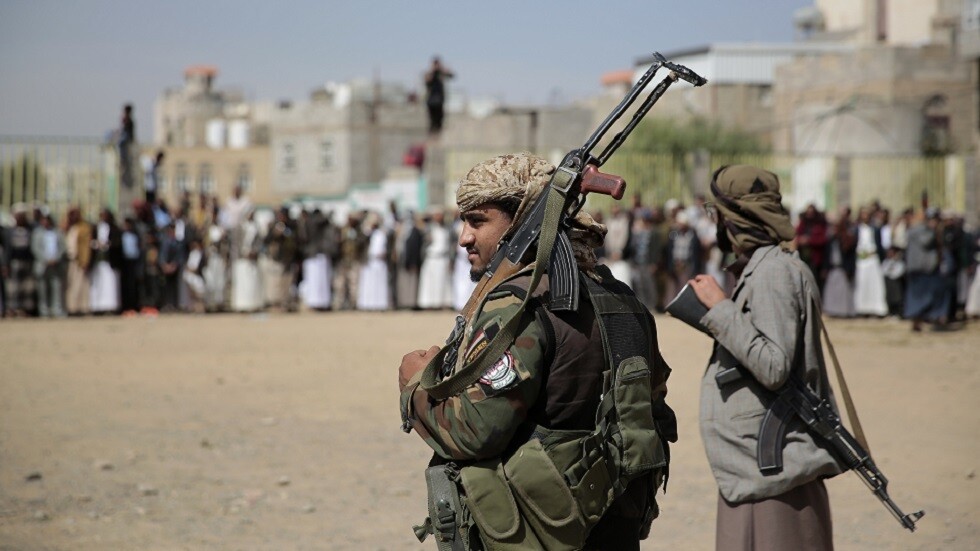 اليمن.. الإرياني يتهم الحوثيين بالتصعيد و"إنهاء أي فرص للحوار"