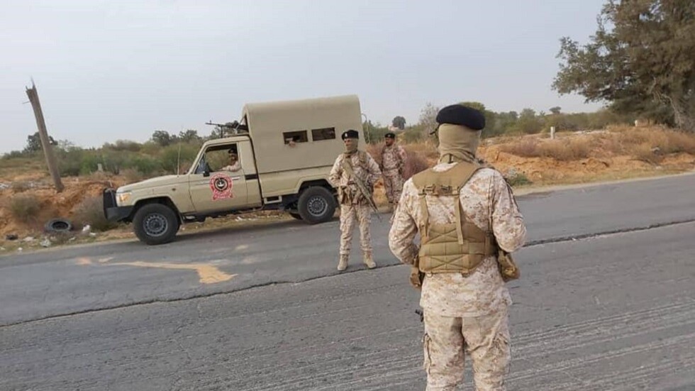 ليبيا.. القبض على أحد المتورطين في قضايا المقابر الجماعية بترهونة (صور)