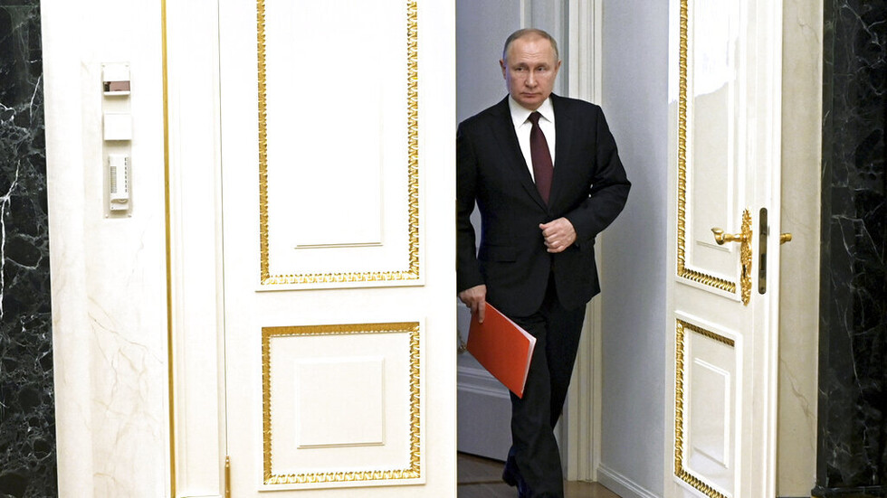 ميانمار: كان على بوتين أن يرد