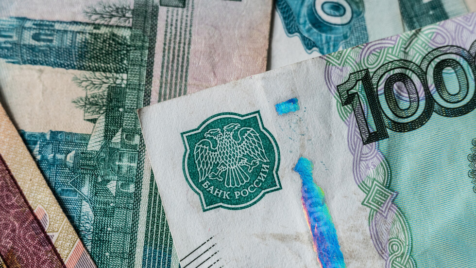 روسيا.. إجراءات تاريخية لتحقيق الاستقرار المالي ودعم الروبل