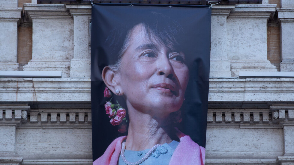 زعيمة المعارضة في ميانمار تنكر تهم الفساد الموجهة إليها