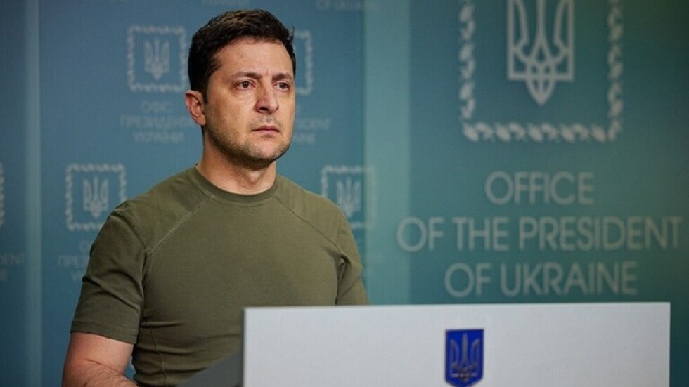 زيلينسكي يعفي 