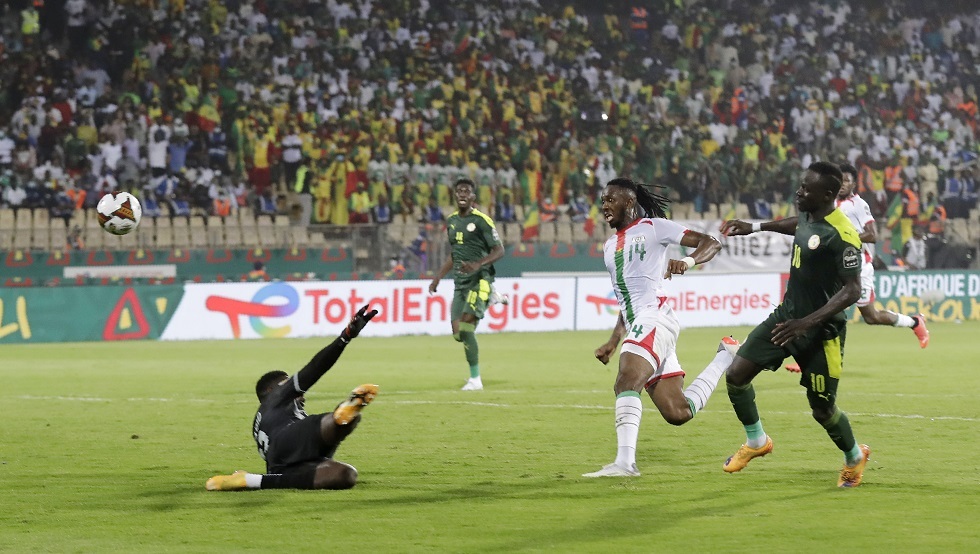 السنغال إلى نهائي كأس أمم إفريقيا.. (فيديو)