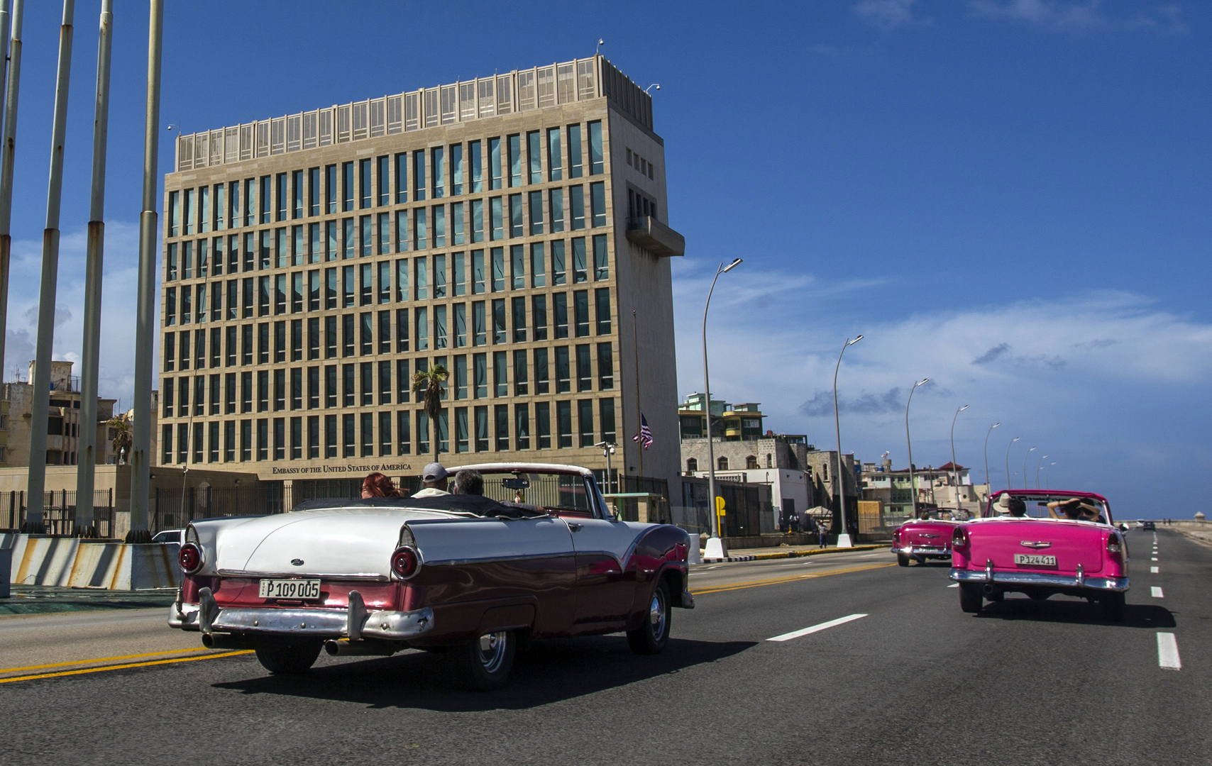 السفارة الأمريكية في هافانا تستأنف إصدار تأشيرات الهجرة للكوبيين