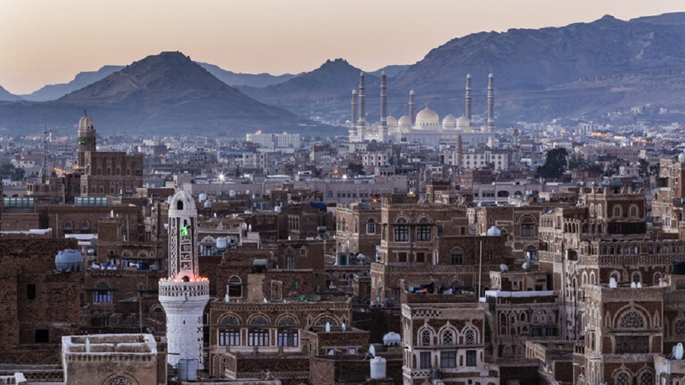 اليمن.. اشتباكات أمنية تهدد حركة الملاحة في مطار عدن الدولي