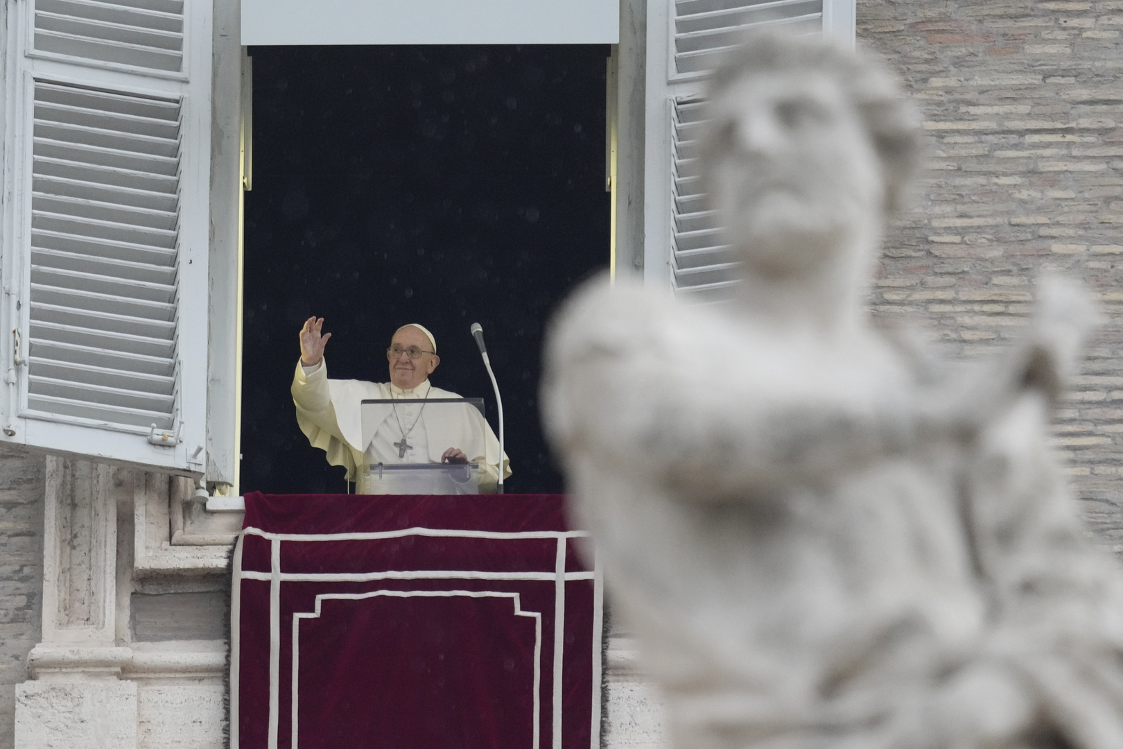 البابا فرنسيس يشجب تشويه الأعضاء الأنثوية والإتجار الجنسي بالنساء