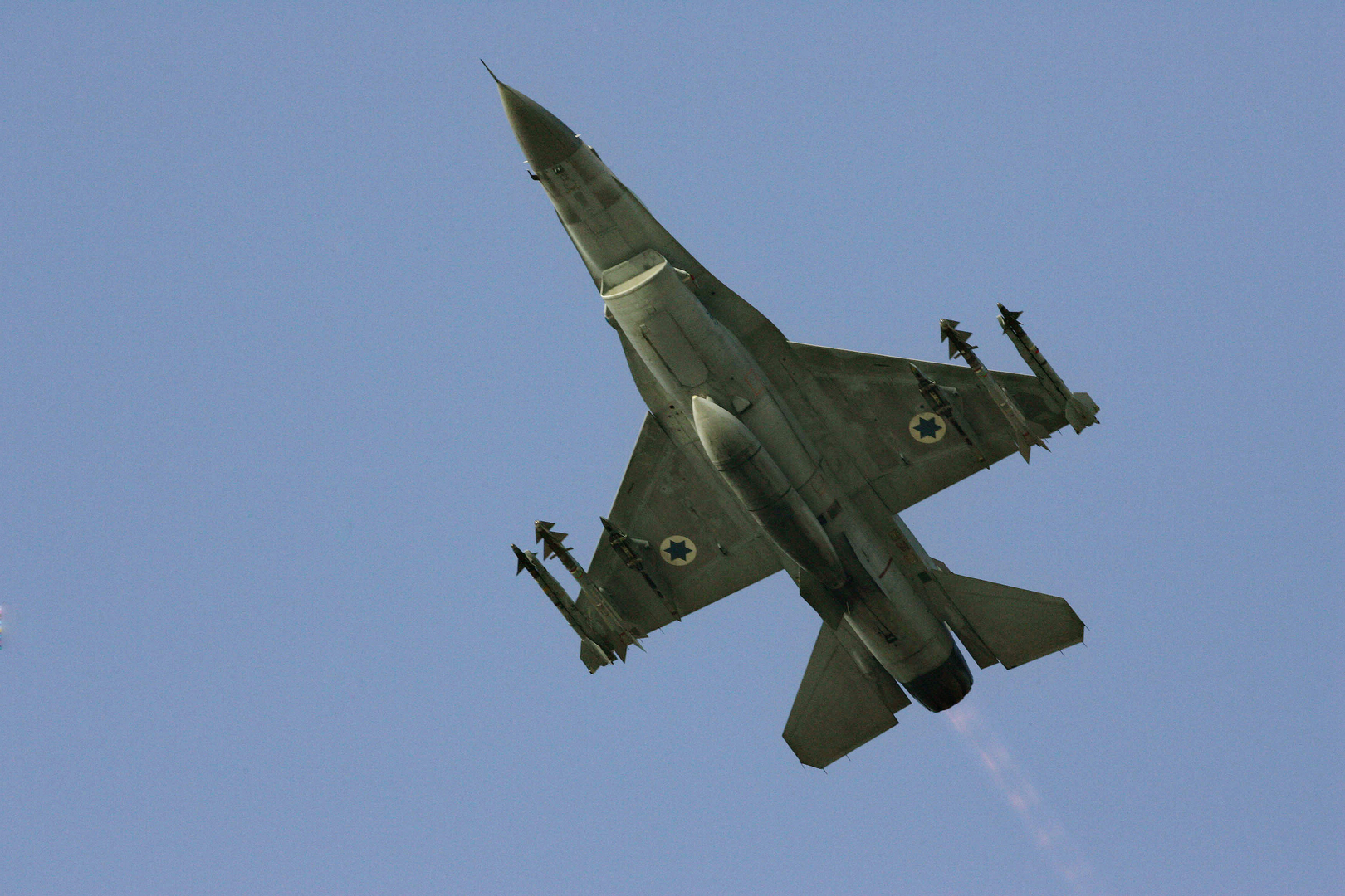 الدفاع الروسية تكشف تفاصيل الهجوم الإسرائيلي الأخير على سوريا