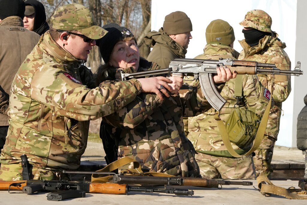 دونيتسك: الجيش الأوكراني أعد خطة للهجوم على دونيتسك ولوغانسك