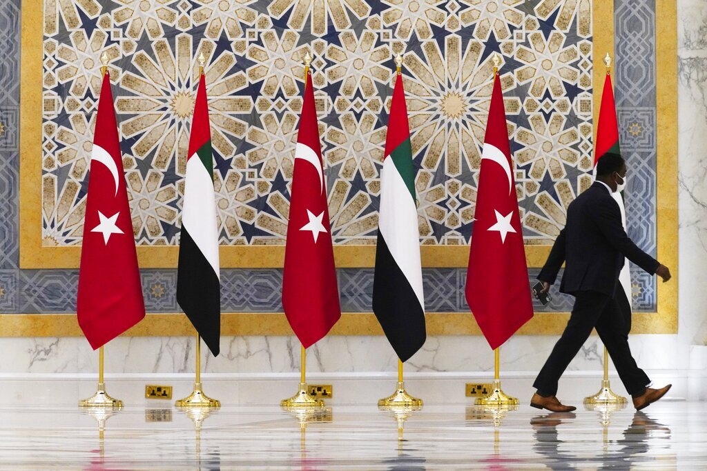 أنقرة تطلب من الإمارات تسليمها زعيم المافيا التركية سادات بكر