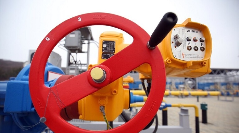 الاتحاد الأوروبي يعلن عن عقوبات جديدة تستهدف صناعة تكرير النفط الروسية