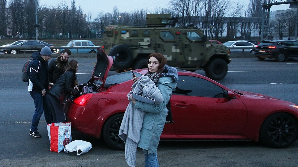 السلطات الأوكرانية تتحدث عن انفجارات وتبادل إطلاق نار في كييف دون أن توضح طرفيه